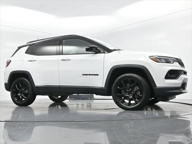 2023 Jeep Compass Altitude 4x4