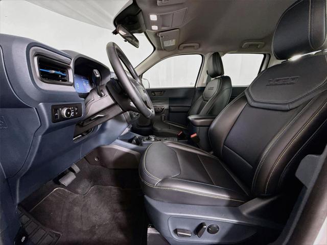 2025 Ford Maverick Lobo Standard