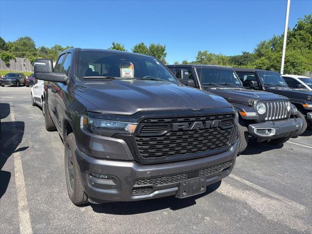 2025 RAM 1500 Tradesman Crew Cab 4x4 57 Box 2025 RAM 1500 Tradesman Crew Cab 4x4 57 Box