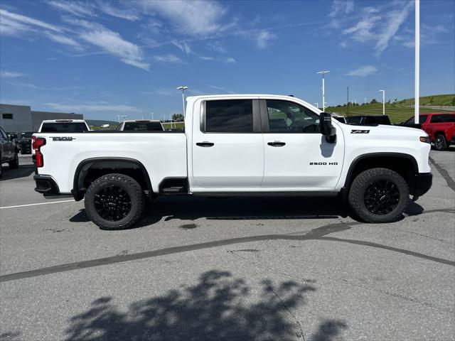 2026 Chevrolet Silverado 2500HD Crew Cab, Standard Bed, LT, 4WD