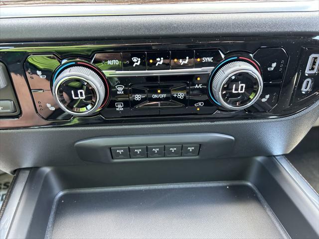 2026 Chevrolet Silverado 3500HD Crew Cab, Long Bed, LT Dual Rear Wheel, RWD