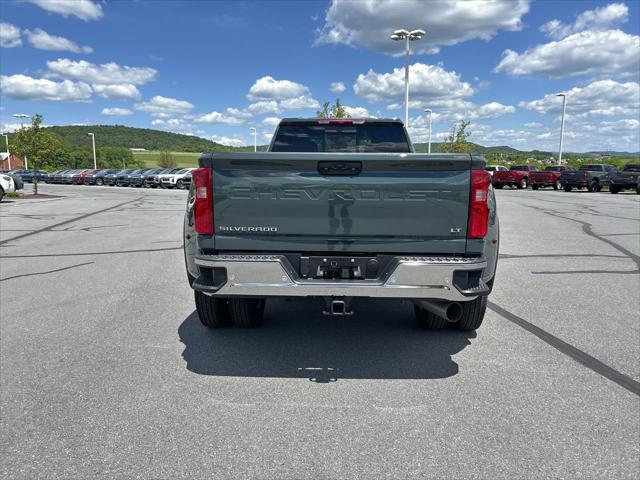 2026 Chevrolet Silverado 3500HD Crew Cab, Long Bed, LT Dual Rear Wheel, RWD