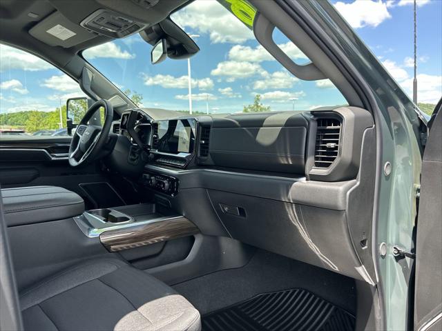 2026 Chevrolet Silverado 3500HD Crew Cab, Long Bed, LT Dual Rear Wheel, RWD