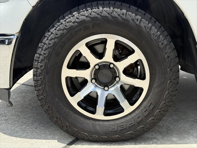 2018 Ram 1500 SLT Crew Cab 4x2 6'4" Box