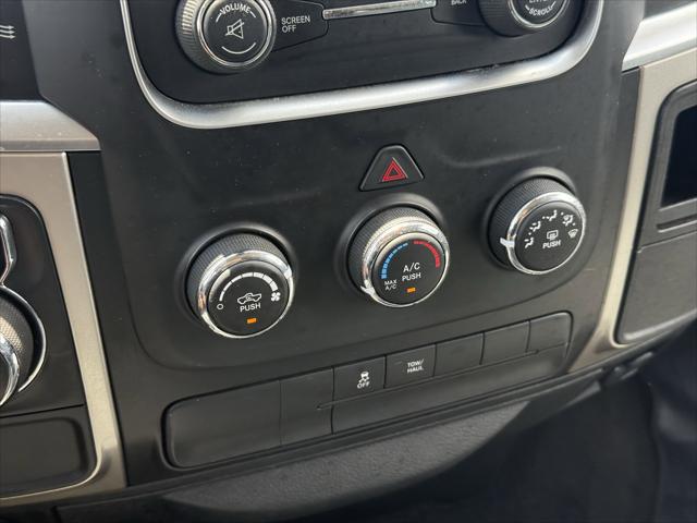 2018 Ram 1500 SLT Crew Cab 4x2 6'4" Box