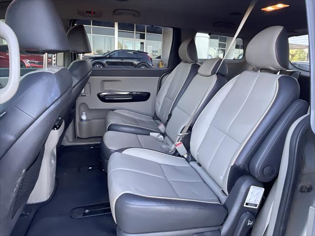 2017 Kia Sedona EX