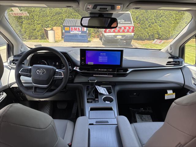 2026 Toyota Sienna XLE