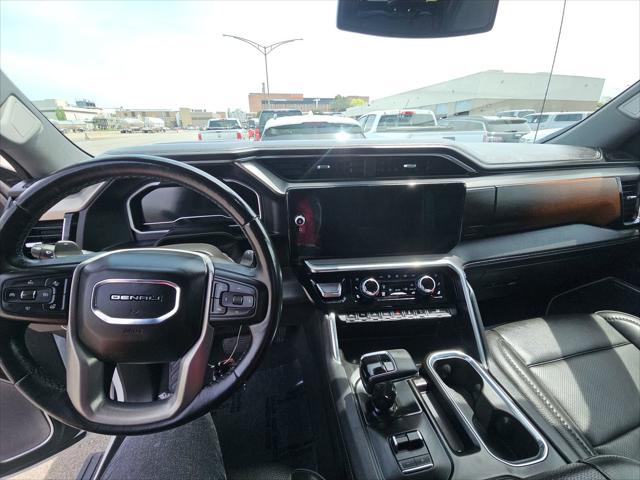 2023 GMC Sierra 1500 4WD Crew Cab Short Box Denali