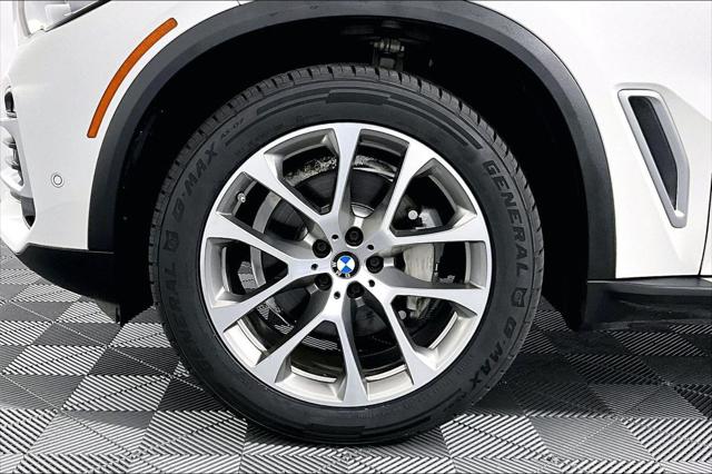 2020 BMW X5 40i - Photo 8