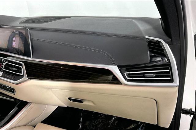 2020 BMW X5 40i - Photo 16
