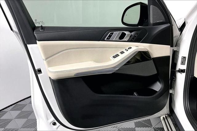 2020 BMW X5 40i - Photo 23
