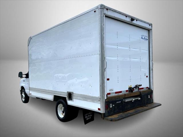 2021 Ford E-350 Cutaway Base