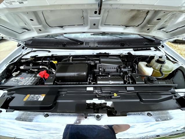 2021 Ford E-350 Cutaway Base