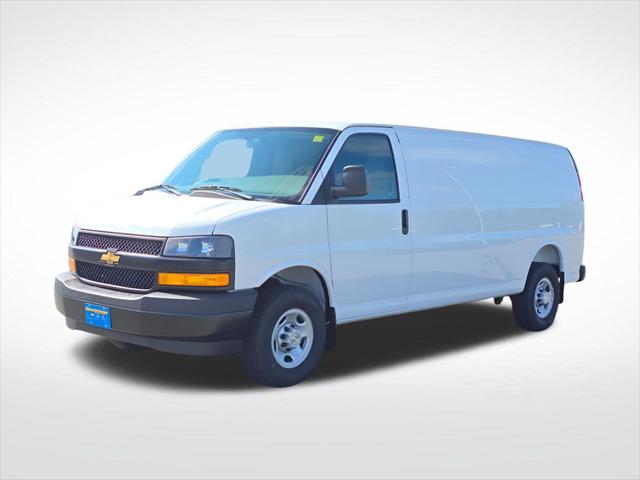 2026 Chevrolet Express Cargo Van 3500 Extended Wheelbase, WT, RWD