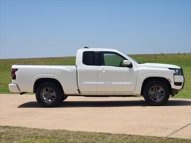 2025 Nissan Frontier King Cab SV 4x2