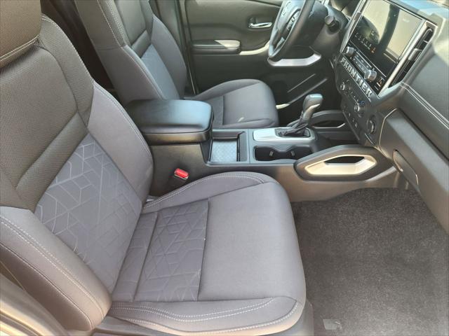 2025 Nissan Frontier King Cab SV 4x2