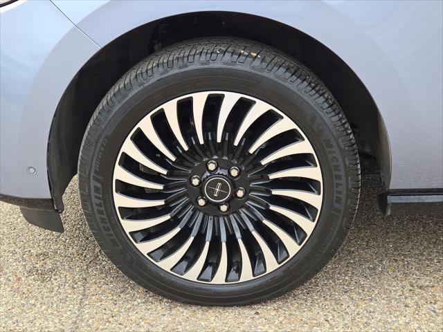 2020 Lincoln Navigator Black Label