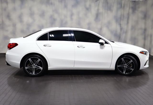 2022 Mercedes-Benz A 220 4MATIC
