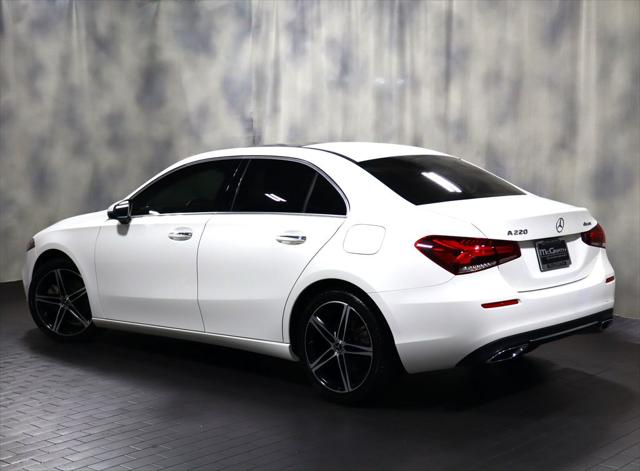 2022 Mercedes-Benz A 220 4MATIC