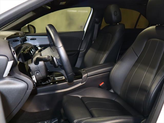 2022 Mercedes-Benz A 220 4MATIC