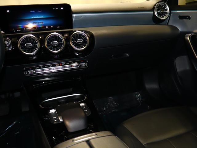 2022 Mercedes-Benz A 220 4MATIC