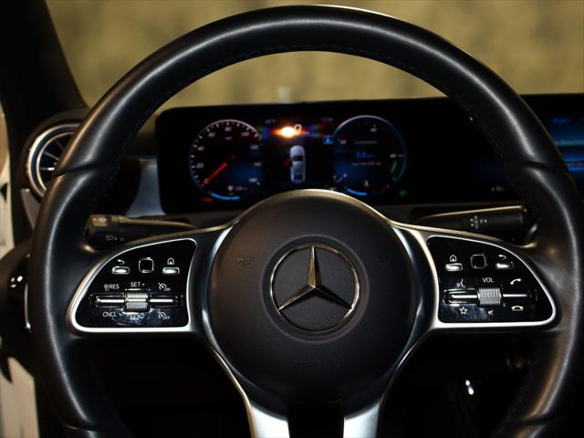 2022 Mercedes-Benz A 220 4MATIC