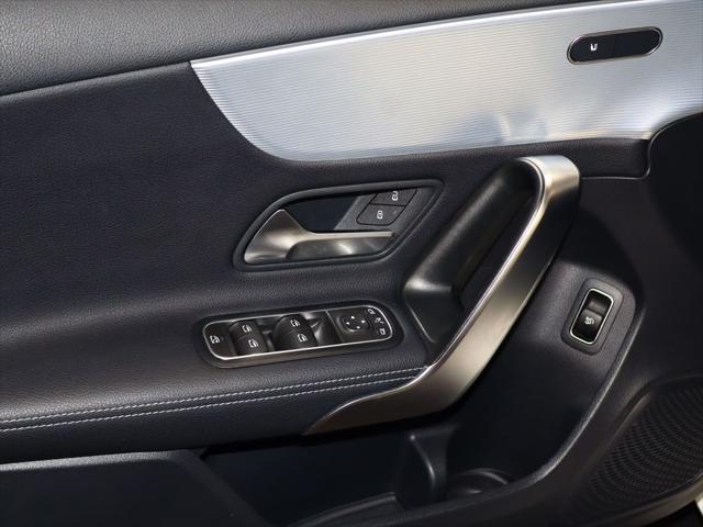 2022 Mercedes-Benz A 220 4MATIC