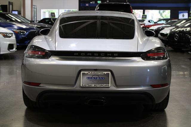 2018 Porsche 718 Cayman Base