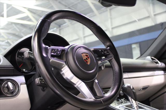 2018 Porsche 718 Cayman Base