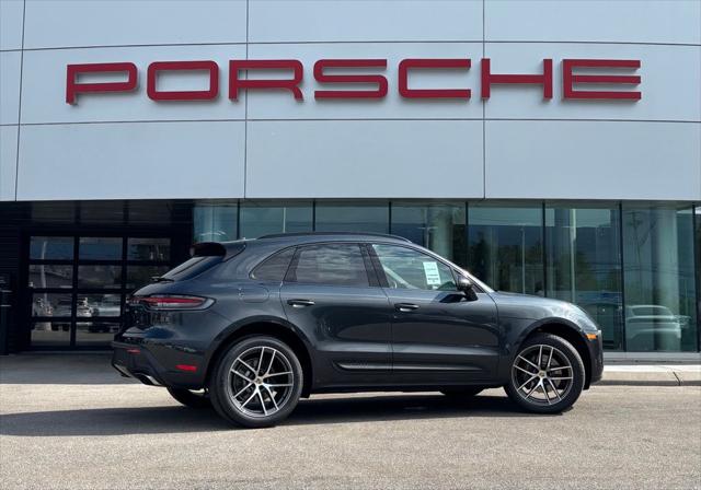 2026 Porsche Macan Base