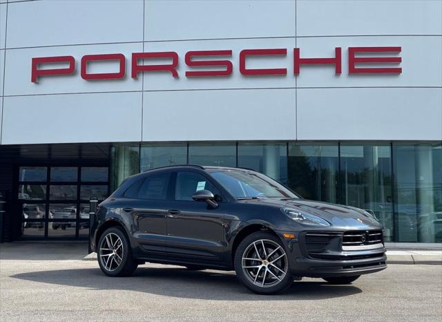 2026 Porsche Macan Base