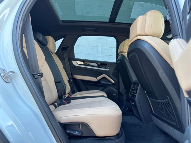 2026 Porsche Cayenne Base