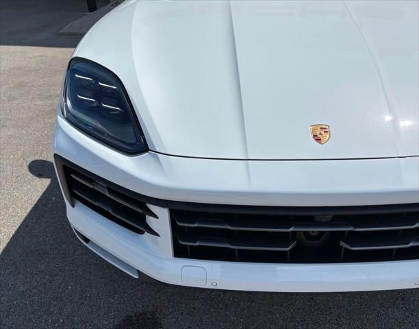 2026 Porsche Cayenne Base