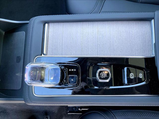 2026 Volvo XC90 Plug-In Hybrid Plus, T8 AWD, Electric/Gasoline, Bright, 7 Seats