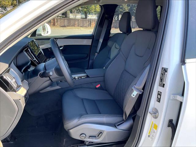 2026 Volvo XC90 Plug-In Hybrid Plus, T8 AWD, Electric/Gasoline, Bright, 7 Seats