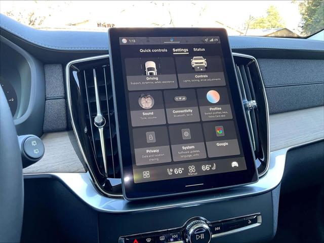 2026 Volvo XC90 Plug-In Hybrid Plus, T8 AWD, Electric/Gasoline, Bright, 7 Seats