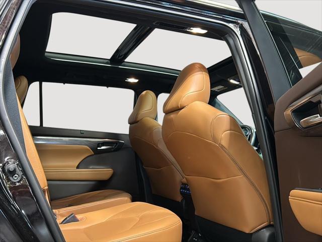 2020 Toyota Highlander Platinum