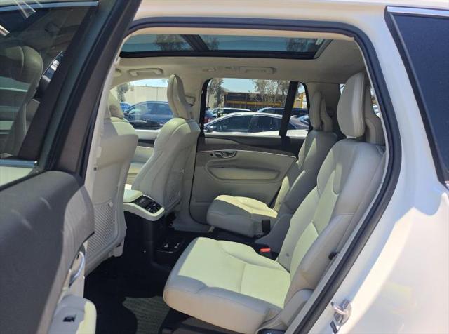 2023 Volvo XC90 Recharge T8 Plus 6-Seater