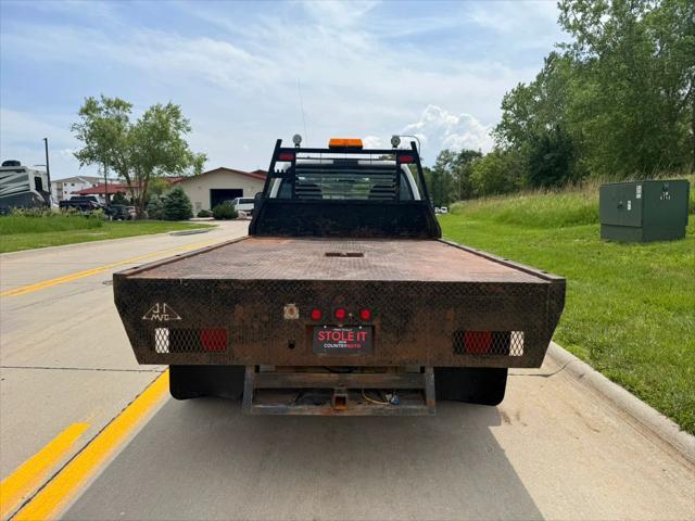 2006 Ford F-550 165  W.B.  2D