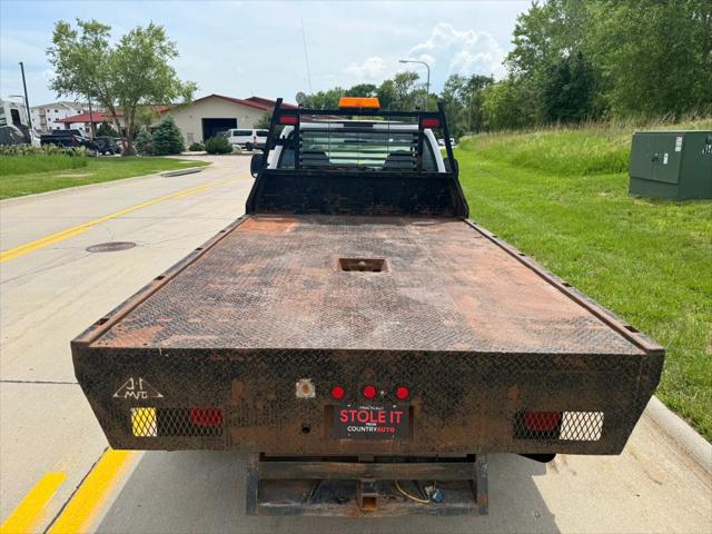 2006 Ford F-550 165  W.B.  2D
