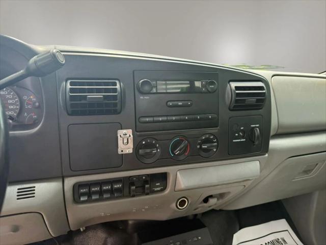 2006 Ford F-550 165  W.B.  2D