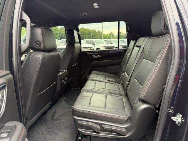2022 Chevrolet Suburban 2WD RST
