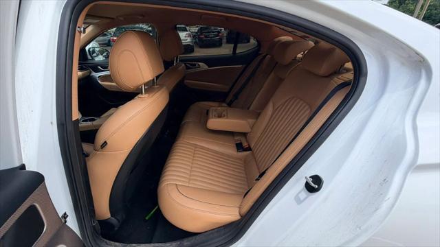 2022 Genesis G70 3.3T RWD