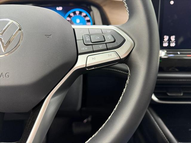 2026 Volkswagen Atlas SE with Technology