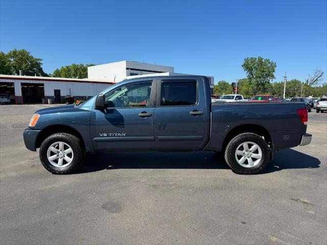 2014 Nissan Titan SV