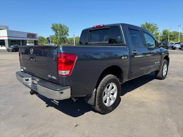 2014 Nissan Titan SV