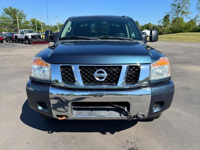 2014 Nissan Titan SV
