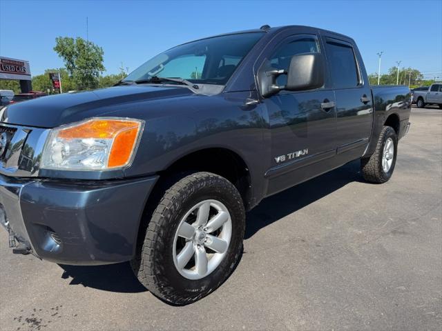 2014 Nissan Titan SV