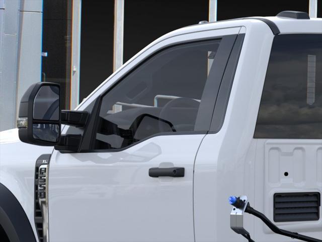 2025 Ford F-550 XL