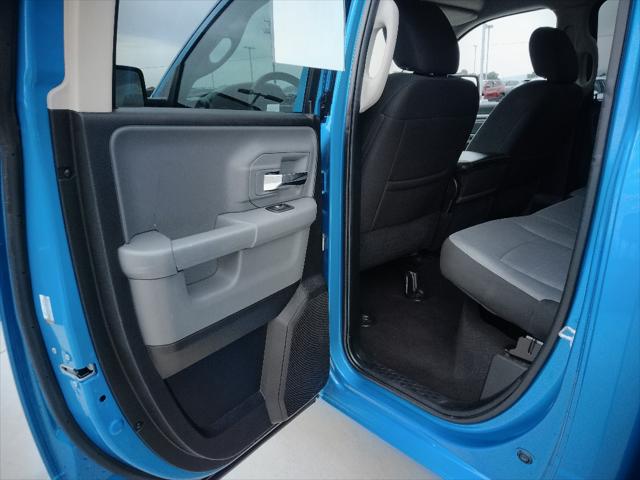 2024 Ram 1500 Classic SLT Quad Cab 4x4 6'4" Box